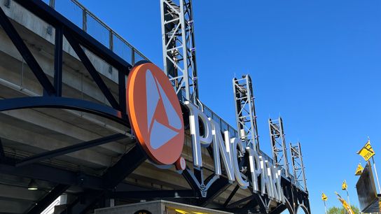 Final: Phillies 8, Pirates 7 taken at PNC Park (Live coverage)